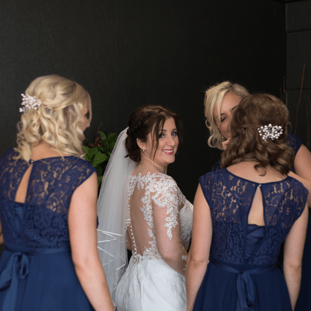 Bride & Bridesmaids
