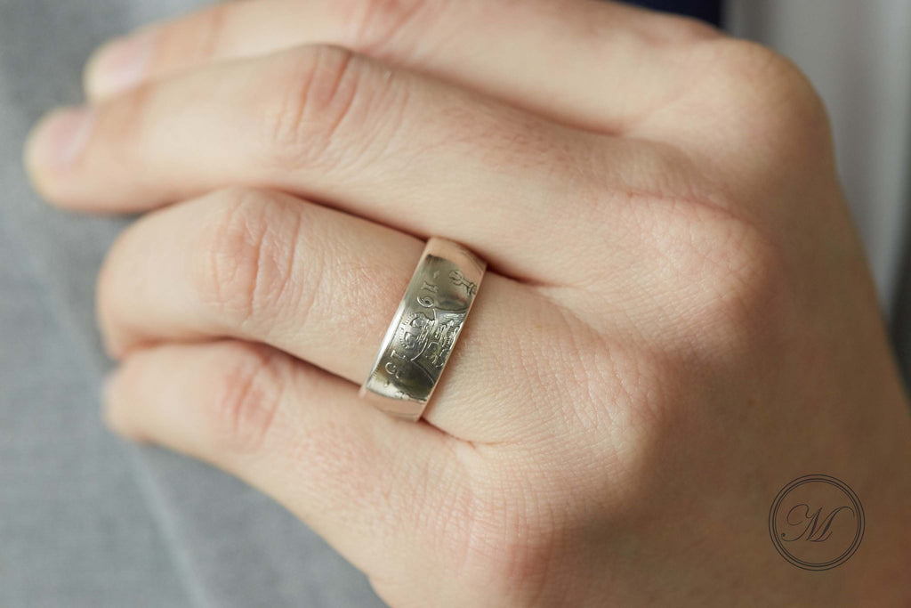 Florin coin ring close up