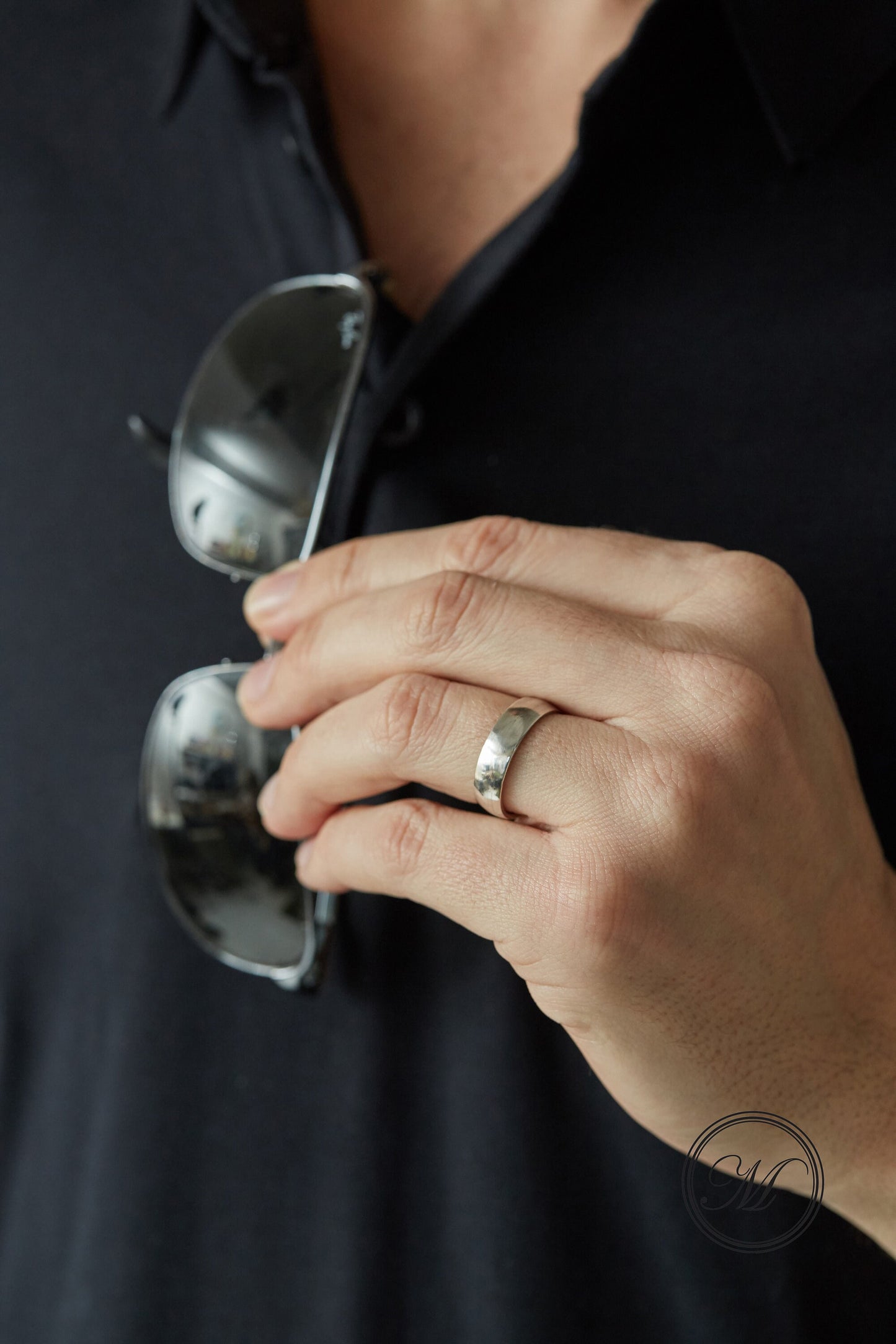 Sterling Silver Coin Ring Wedding Band - a Shilling coin ring, smooth on the outside and detailed inside. Size: Men's or women's, medium