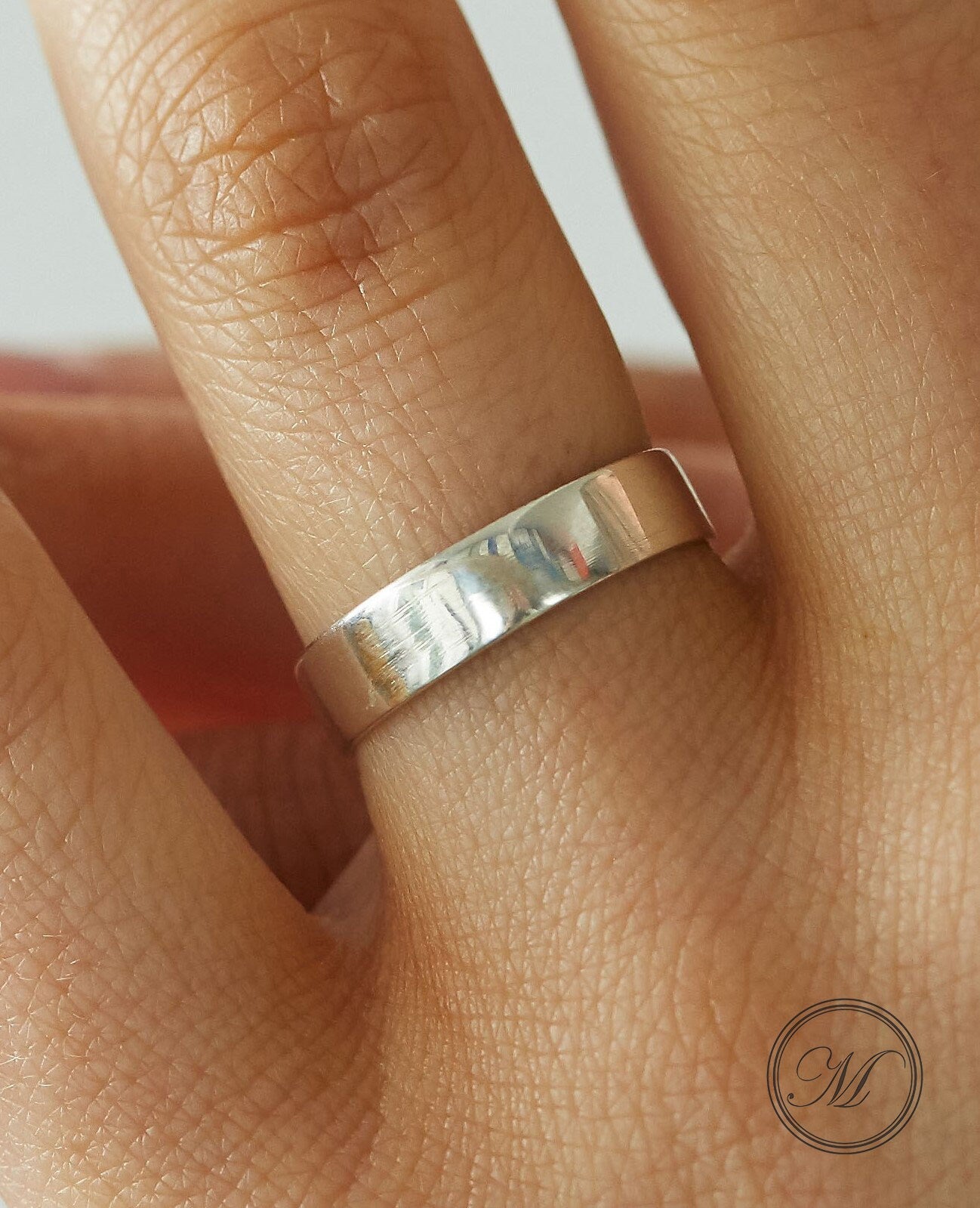 Sterling Silver Coin Ring Wedding Band - a delicate Sixpence coin ring, smooth on the outside and detailed inside. Size: Womans, small